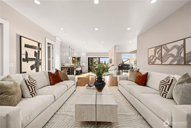 3410 W Mercer Way, Mercer Island, WA 98040