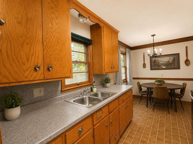 11333 Xavis Street NW, Coon Rapids, MN 55433