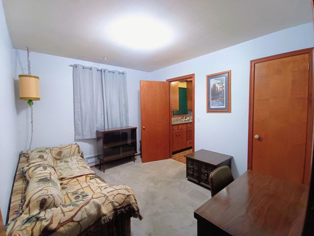 11333 Xavis Street NW, Coon Rapids, MN 55433