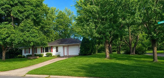 11333 Xavis Street NW, Coon Rapids, MN 55433