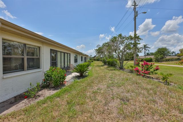 2417 LANCASTER DRIVE, Sun City Center, FL 33573