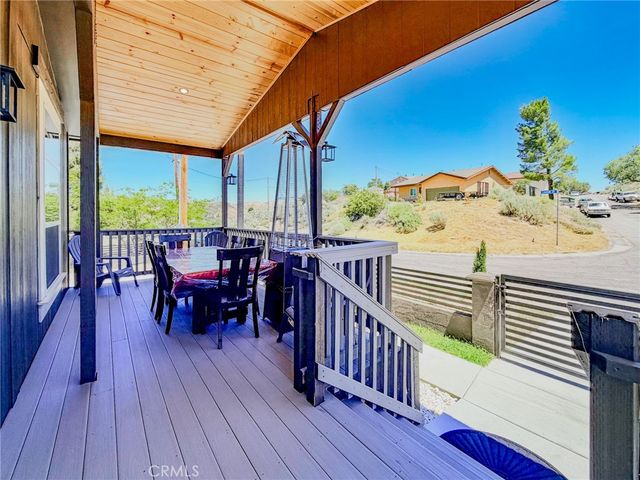42815 Lowhill Drive, Lake Hughes, CA 93532