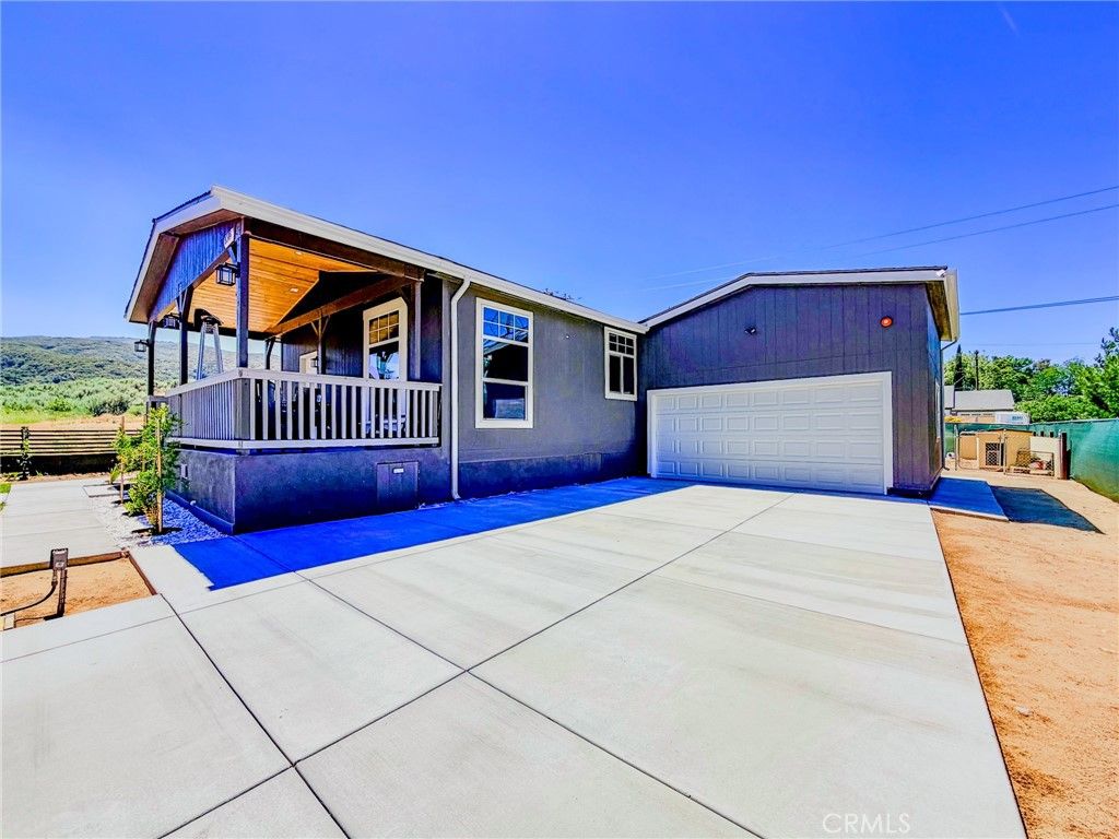 42815 Lowhill Drive, Lake Hughes, CA 93532