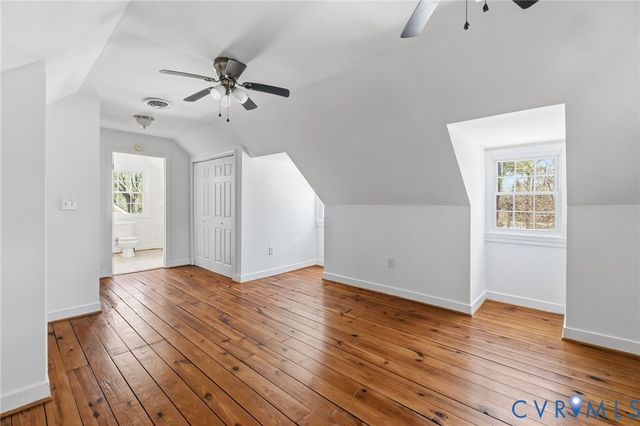 6002 Rois Rd, Richmond, VA 23227