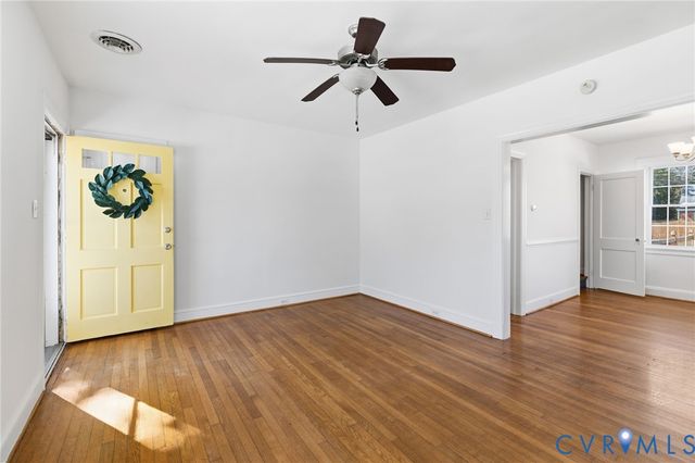 6002 Rois Rd, Richmond, VA 23227