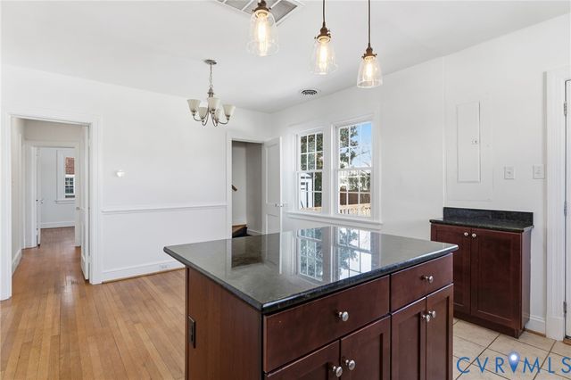 6002 Rois Rd, Richmond, VA 23227