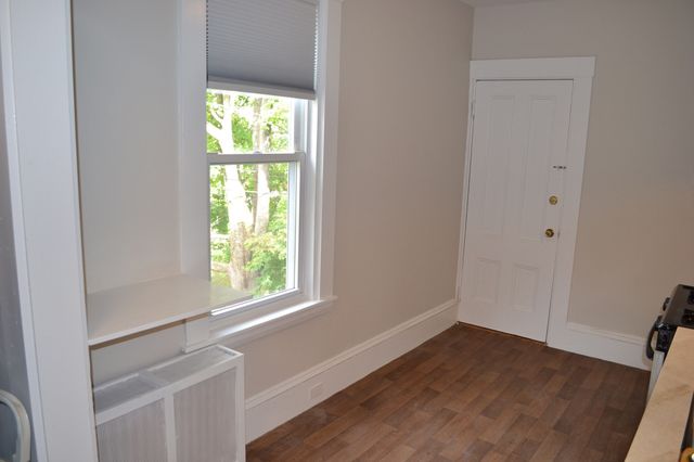 66 Hoyle St 4, Norwood, MA 02062