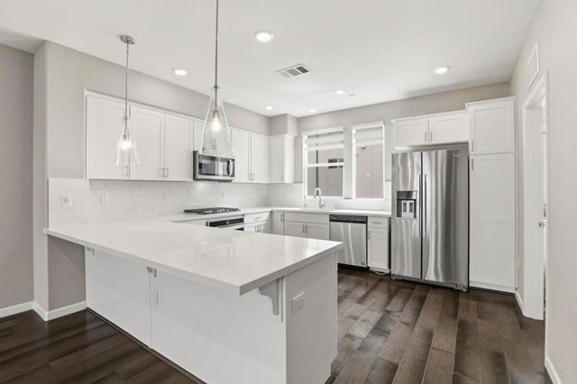 326 Agustin Narvaez Street 4, San Jose, CA 95136