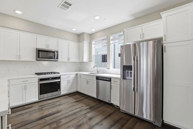 326 Agustin Narvaez Street 4, San Jose, CA 95136
