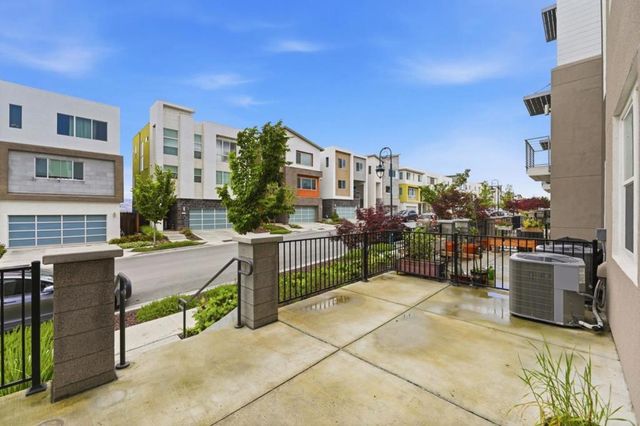 326 Agustin Narvaez Street 4, San Jose, CA 95136