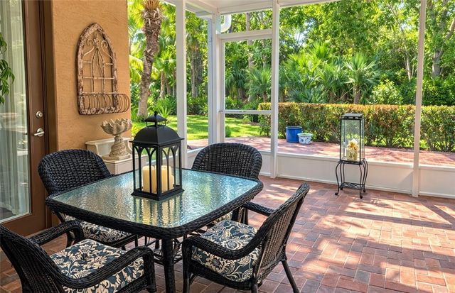 6335 Astor Place, Vero Beach, FL 32966