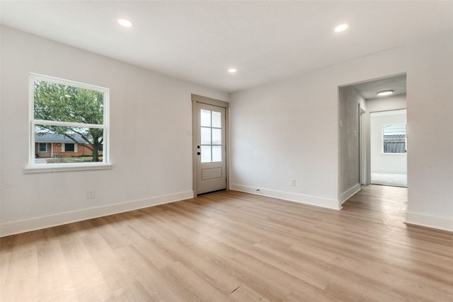 4213 Motley Drive, Mesquite, TX 75150