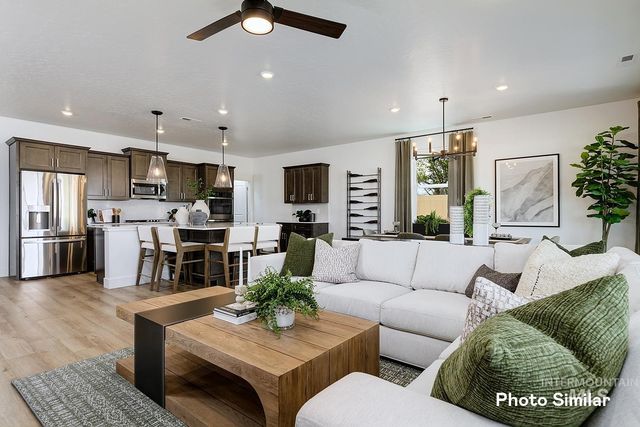 15087 Cloud Crest Ave, Caldwell, ID 83607