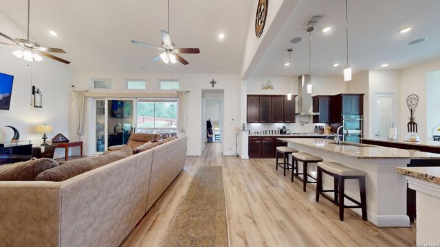 24027 GAVARRA, San Antonio, TX 78261