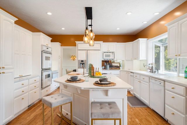 714 E Edenderry Ct, Spokane, WA 99223