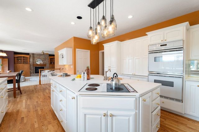 714 E Edenderry Ct, Spokane, WA 99223