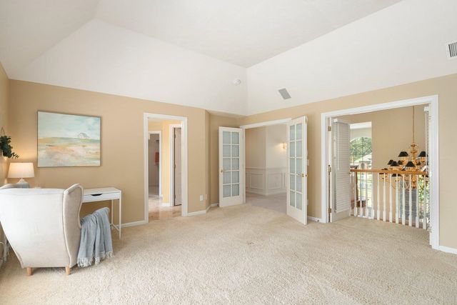 714 E Edenderry Ct, Spokane, WA 99223