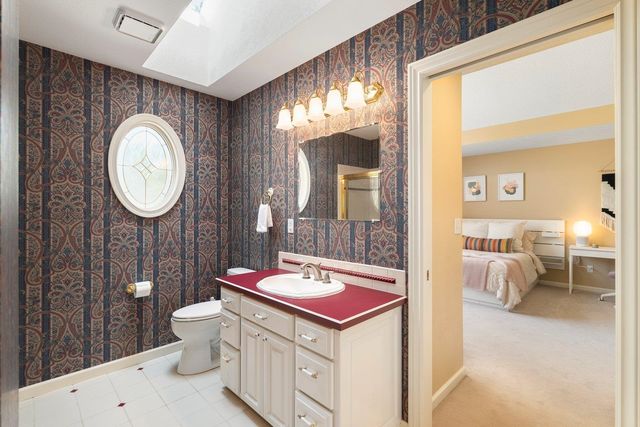 714 E Edenderry Ct, Spokane, WA 99223