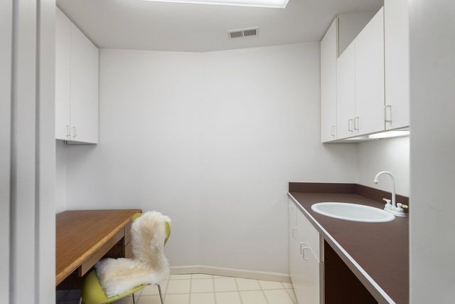 714 E Edenderry Ct, Spokane, WA 99223