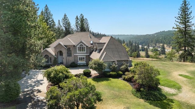 714 E Edenderry Ct, Spokane, WA 99223