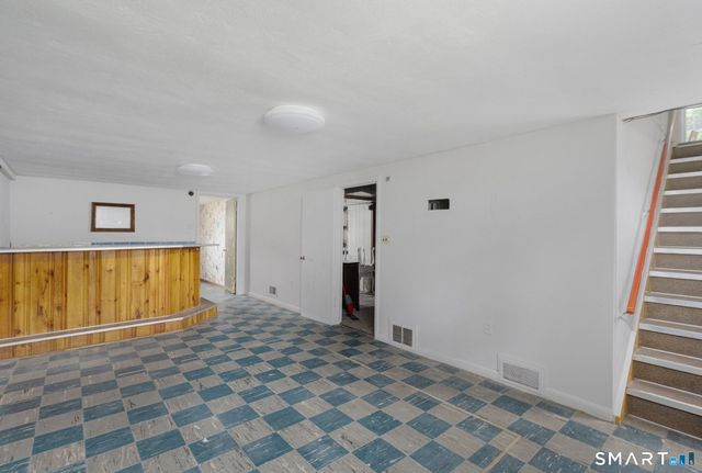 10 Teddy Lane, Norwich, CT 06360