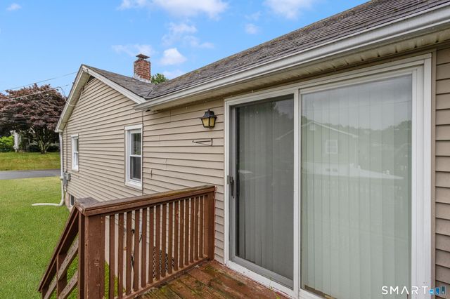 10 Teddy Lane, Norwich, CT 06360