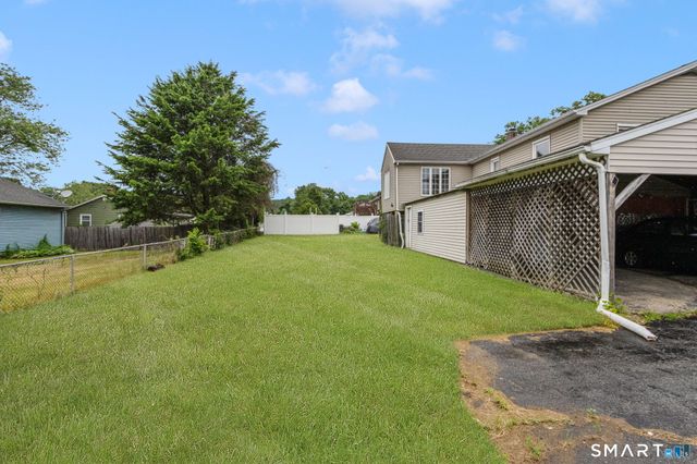 10 Teddy Lane, Norwich, CT 06360