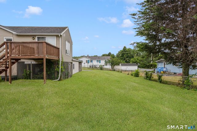 10 Teddy Lane, Norwich, CT 06360