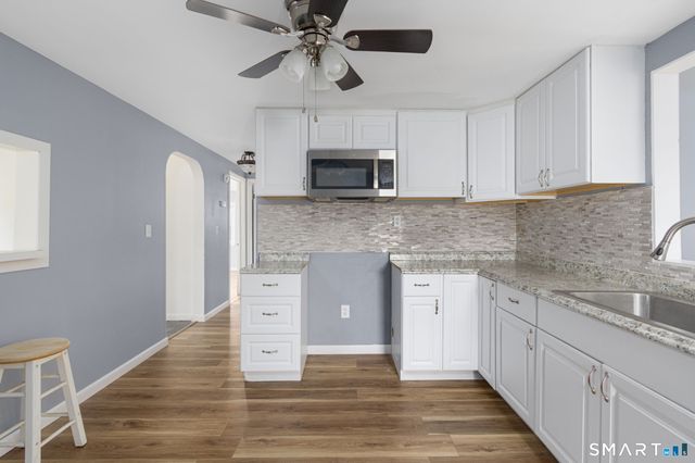 10 Teddy Lane, Norwich, CT 06360