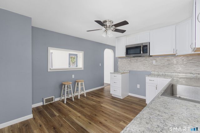 10 Teddy Lane, Norwich, CT 06360