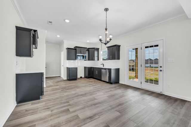 751 Emma Dean Ct, Clarksville, TN 37042