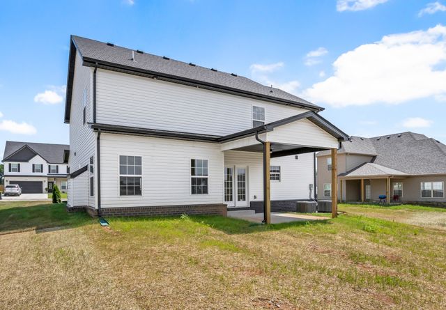 751 Emma Dean Ct, Clarksville, TN 37042