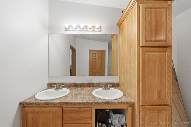 19075 E Timber Trail, Claremore, OK 74019