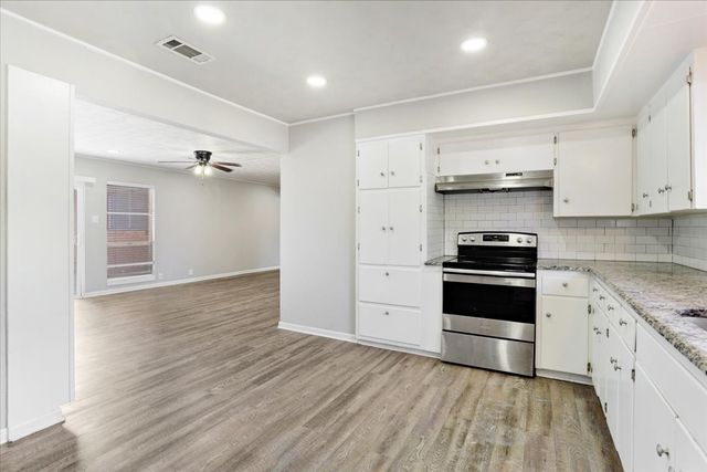 429 W Lamberth Road, Sherman, TX 75092
