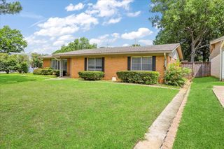 429 W Lamberth Road, Sherman, TX 75092