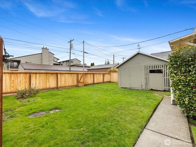 1901 Hoyt Avenue, Everett, WA 98201