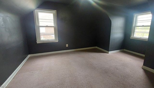 2915 Whitehaven Boulevard, Steubenville, OH 43952
