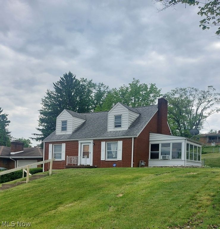 2915 Whitehaven Boulevard, Steubenville, OH 43952