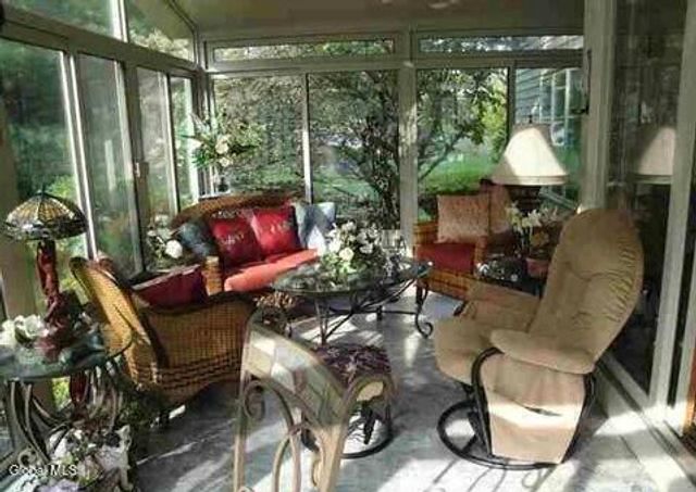 225 Long Meadow Lane, Rotterdam, NY 12306