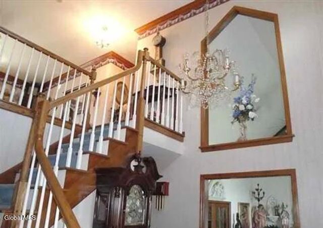 225 Long Meadow Lane, Rotterdam, NY 12306