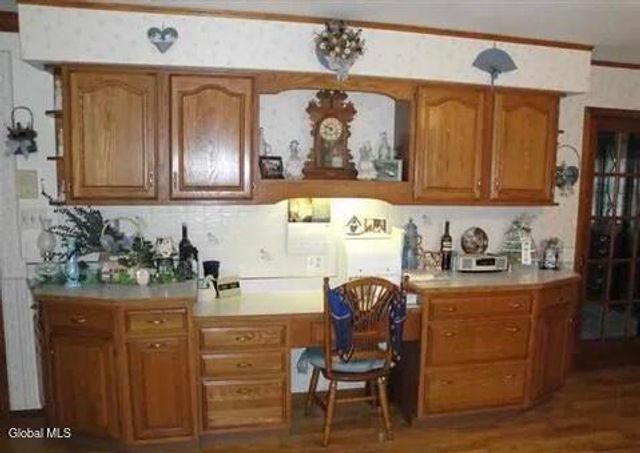 225 Long Meadow Lane, Rotterdam, NY 12306