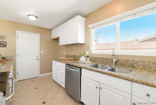 939 Nolan Way, Chula Vista, CA 91911