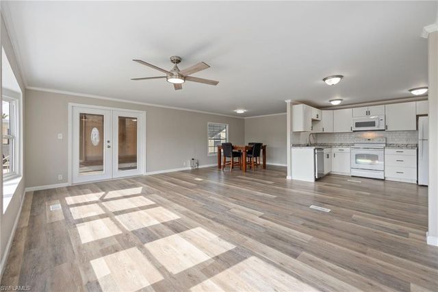 479 Nicklaus BLVD, North Fort Myers, FL 33903