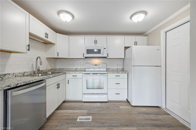 479 Nicklaus BLVD, North Fort Myers, FL 33903