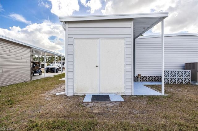 479 Nicklaus BLVD, North Fort Myers, FL 33903