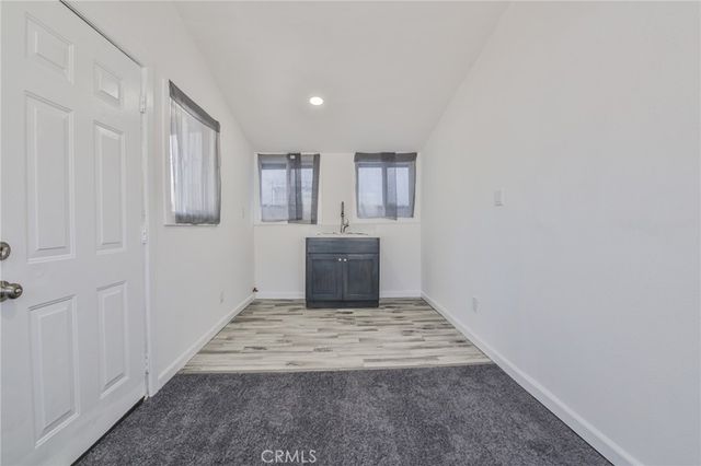 2114 E Knopf, Compton, CA 90222