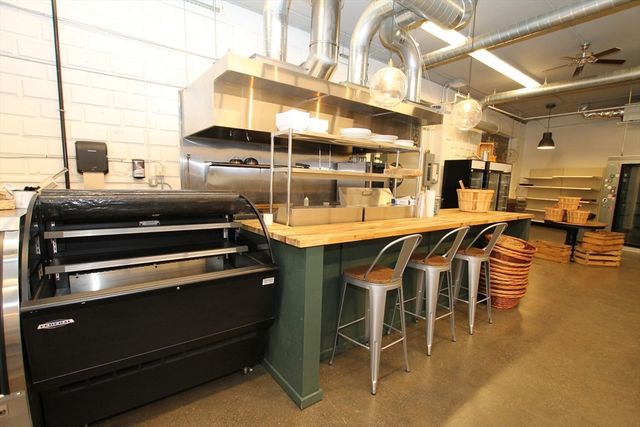 162 Harding Street, Worcester, MA 01604