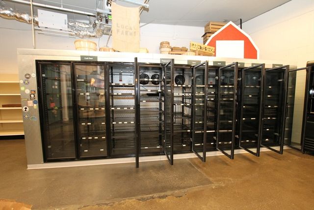 162 Harding Street, Worcester, MA 01604