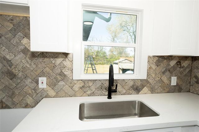 3280 Cartwright Street, Beaumont, TX 77701
