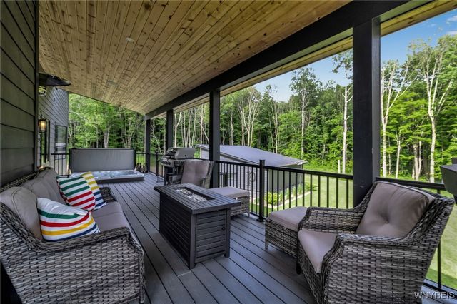 8 Trail Heights Poverty Hill Road, Ellicottville, NY 14731